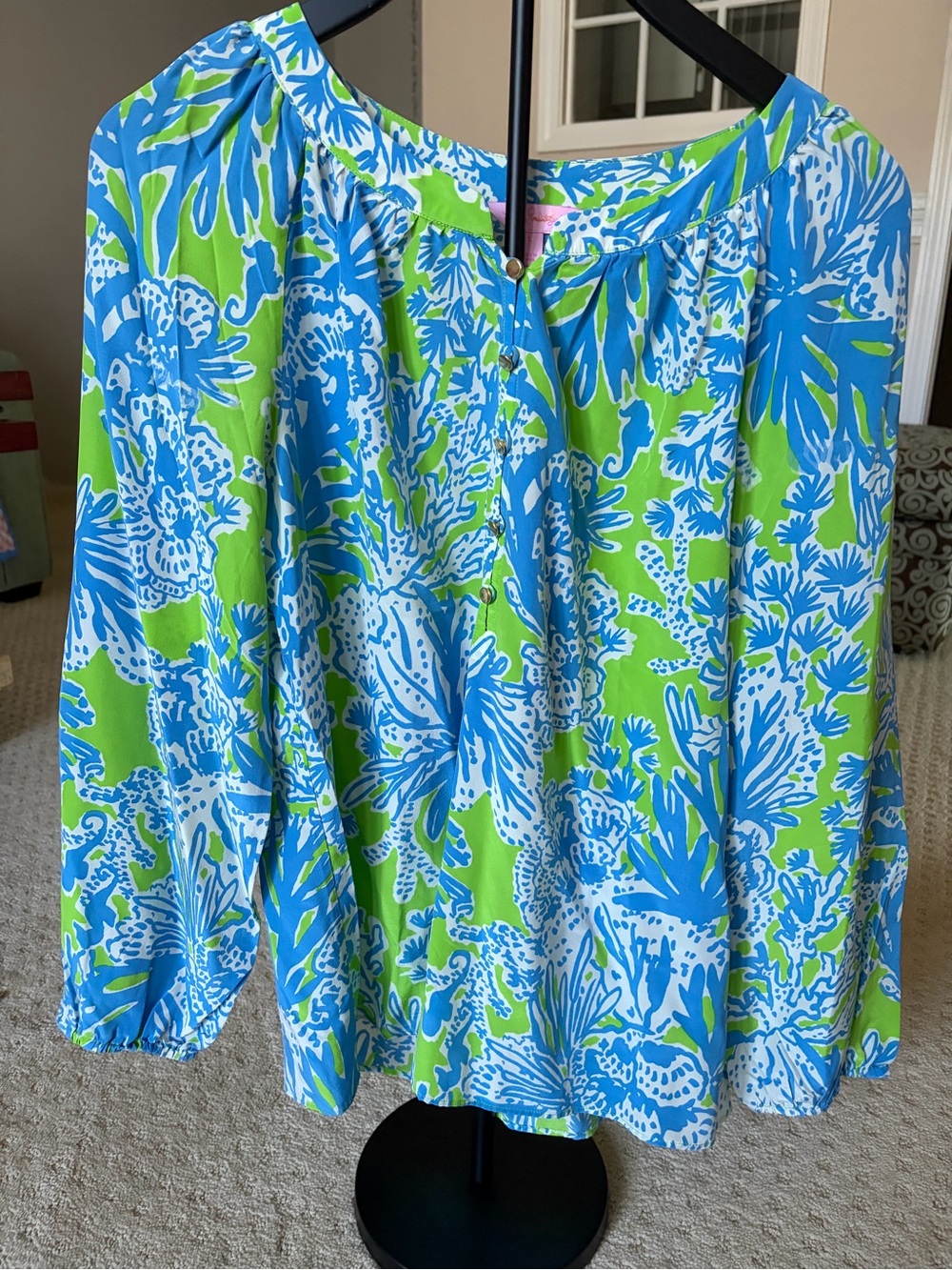 Lilly Pulitzer Bright Blue & Green Floral Women’s Tropical Print Blouse - Picture 1 of 3